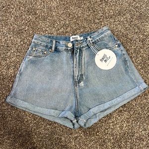 NWT Princess Polly high waisted denim shorts size 2US